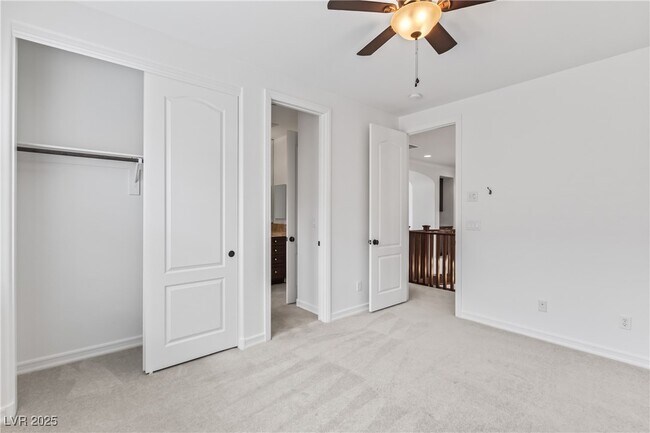 Building Photo - 58 Contrada Fiore Dr