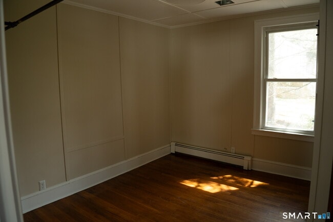 Building Photo - 97 Candlewood Rd