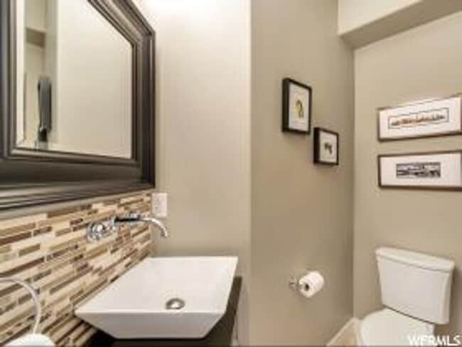 Building Photo - Unique 2 Story Home w attached 2 car