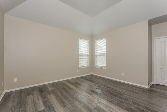 Building Photo - 2805 Alcot Ln