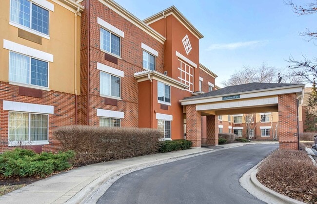 Building Photo - 675 Woodlands Pkwy