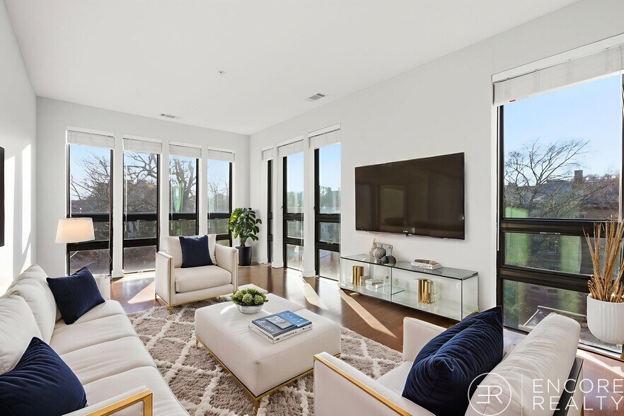 Building Photo - 40A Marion St