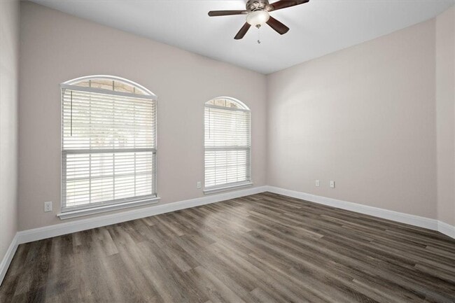 Building Photo - 18820 Edinburgh Castle Rd