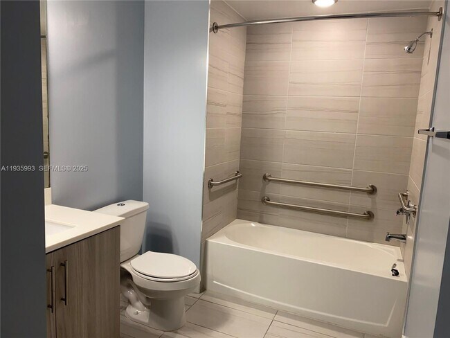 Building Photo - 19755 SW 110th Ct