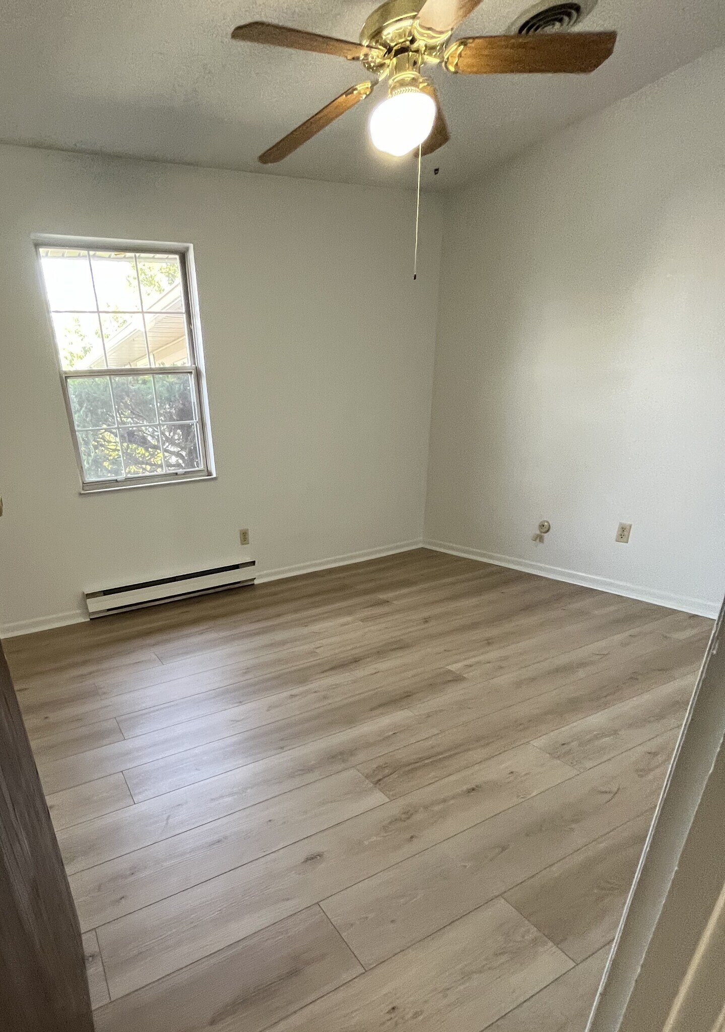 Building Photo - 1018 Arrowhead Dr