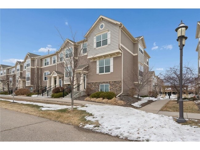 Building Photo - 8957 SW Village Loop