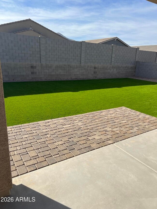 Building Photo - 4955 W Karl St