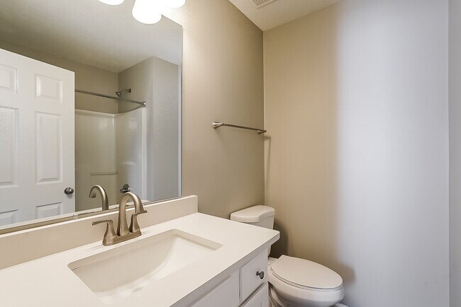 Building Photo - 4837 Nina Marie Ave