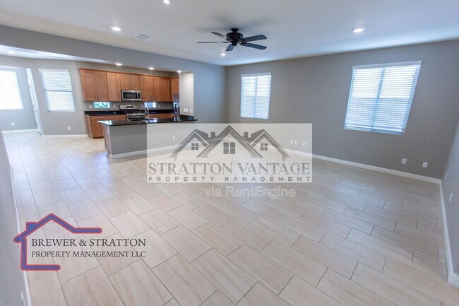 Building Photo - 4118 E Hoot Owl Trail