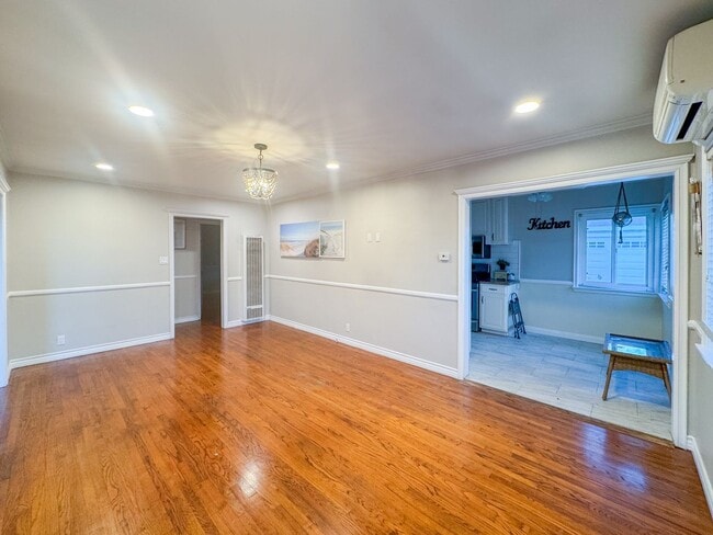 Building Photo - Cozy and Charming 2Bd 1Ba in lovely neighborhood of Torrance