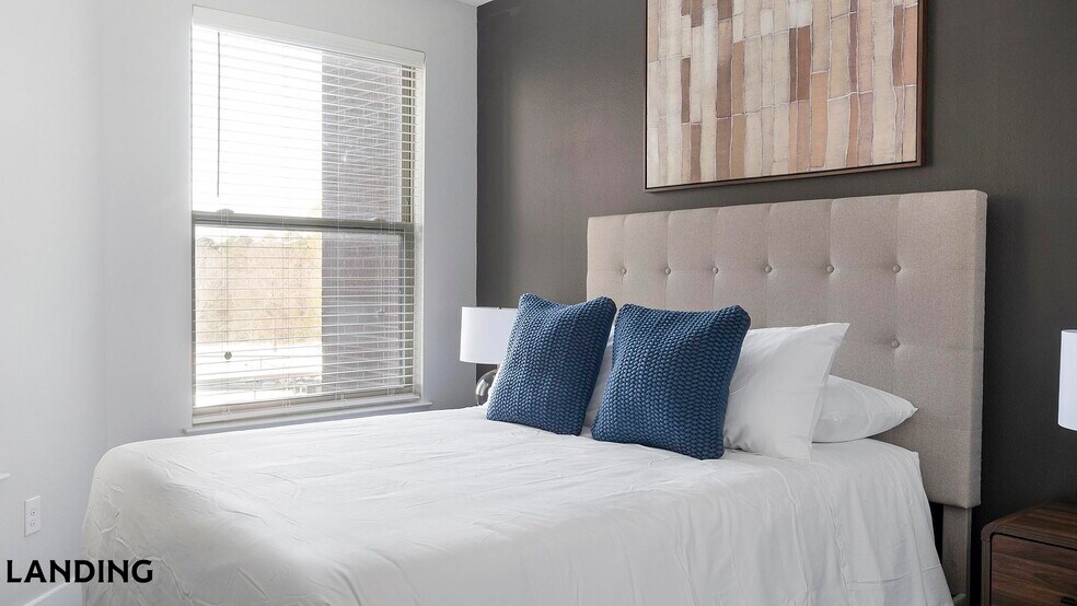 Building Photo - 701 Rahling Rd