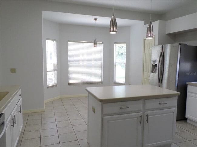 Building Photo - 19407 Sandy Springs Cir
