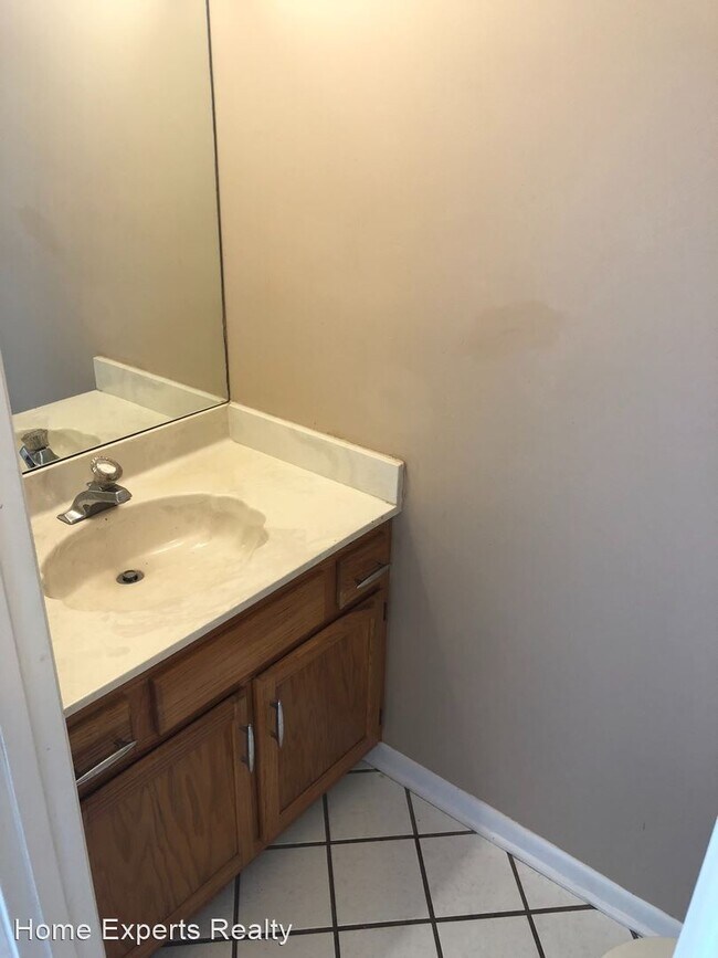 Building Photo - 3 br, 3.5 bath House - 9330 Hunters Creek Dr