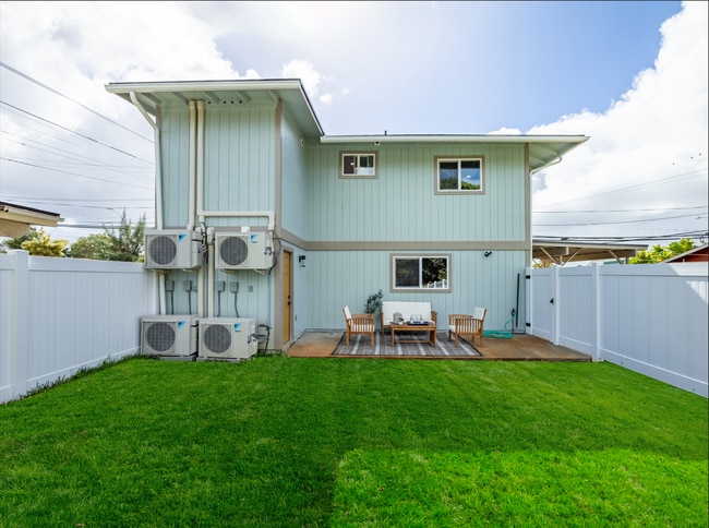 Building Photo - 1576 California Ave