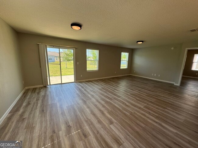 Building Photo - 217 Brooklet Cir