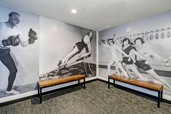 Building Photo - 50 W Broad St