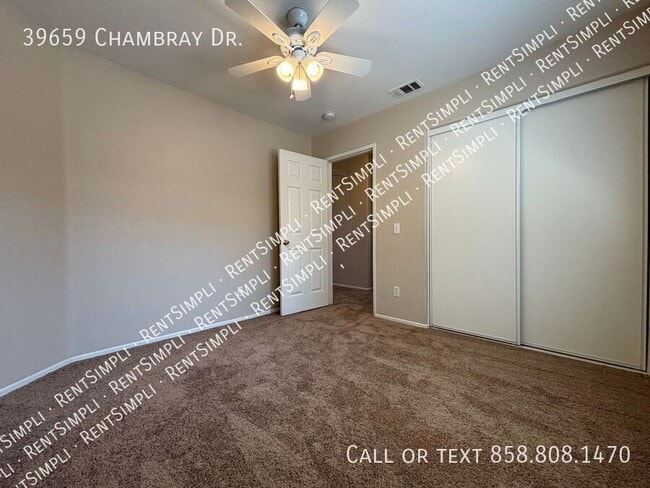 Building Photo - 39659 Chambray Dr