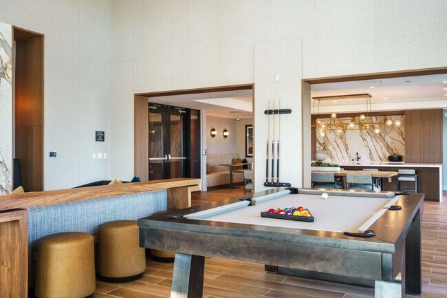 Building Photo - 1 Adrian Ct