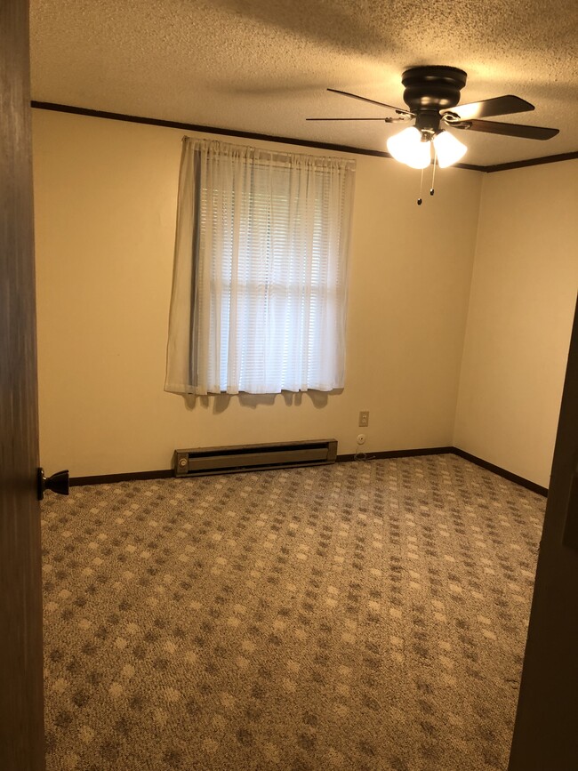 Building Photo - 1751 Sun Apple Way