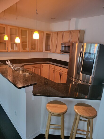 Building Photo - 25580 Fishers Hill Ct