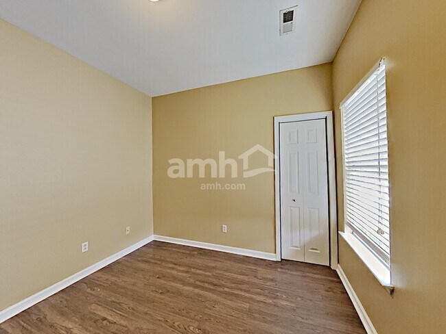 Building Photo - 3813 Asheford Trce