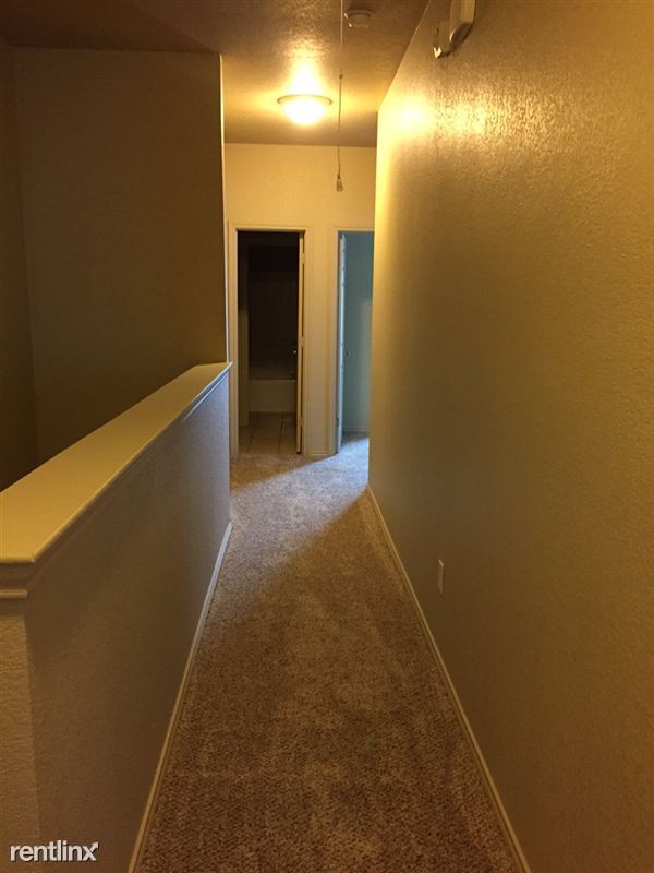 Building Photo - 4 br, 2.5 bath Duplex - 1109 Neff St 1109 ...