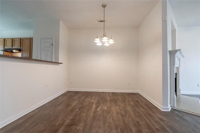 Building Photo - 6045 Capitol Knoll