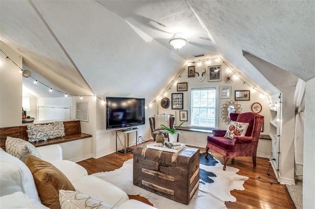 Building Photo - 5910 McCommas Blvd