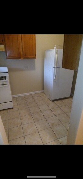 Building Photo - 5625 S Princeton Ave