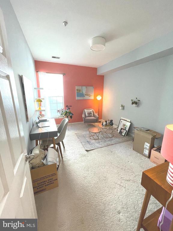 Building Photo - 5948 Founders Hill Dr