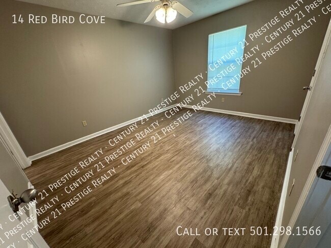 Building Photo - 14 Red Bird Cove