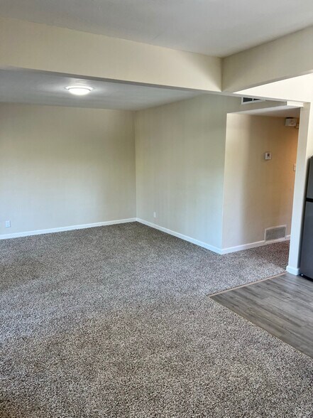 Building Photo - 1115 Sir Francis Drake Blvd
