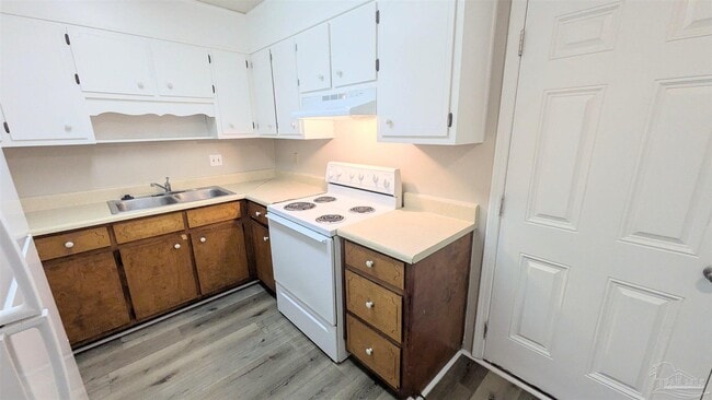 Building Photo - 6435 Lanier Dr