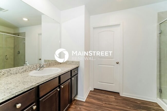 Building Photo - 4 Bedroom Pet-Friendly Home in New Braunfe...