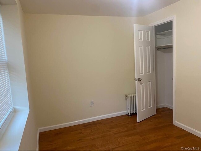 Building Photo - 44-11 Ketcham St