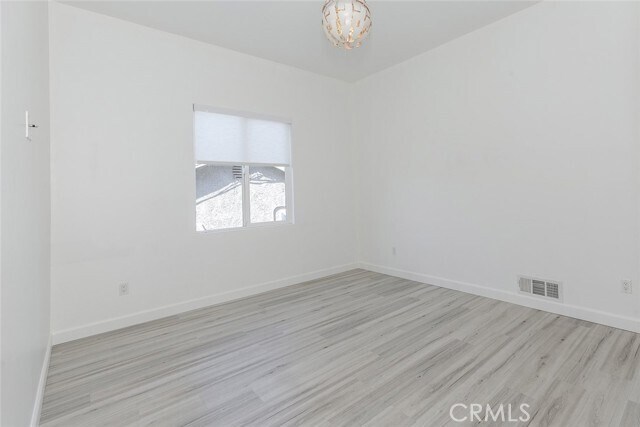 Building Photo - 1039 E Santa Anita Ave