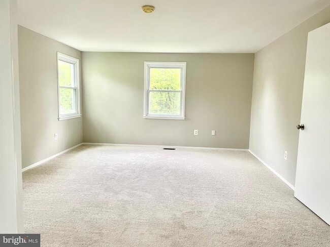 Building Photo - 13121 Memory Ln