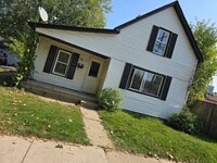Building Photo - Four Bedroom Home in Northwest Grand Rapids