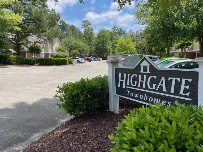 Building Photo - Highgate Townhomes