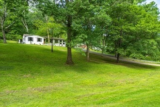 Building Photo - Amazing 3BE/2BA home in the West Meade & H...