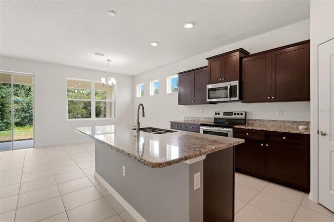 Building Photo - 13922 Woodbridge Terrace