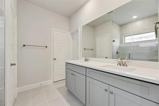 Building Photo - 3113 Buckeye St