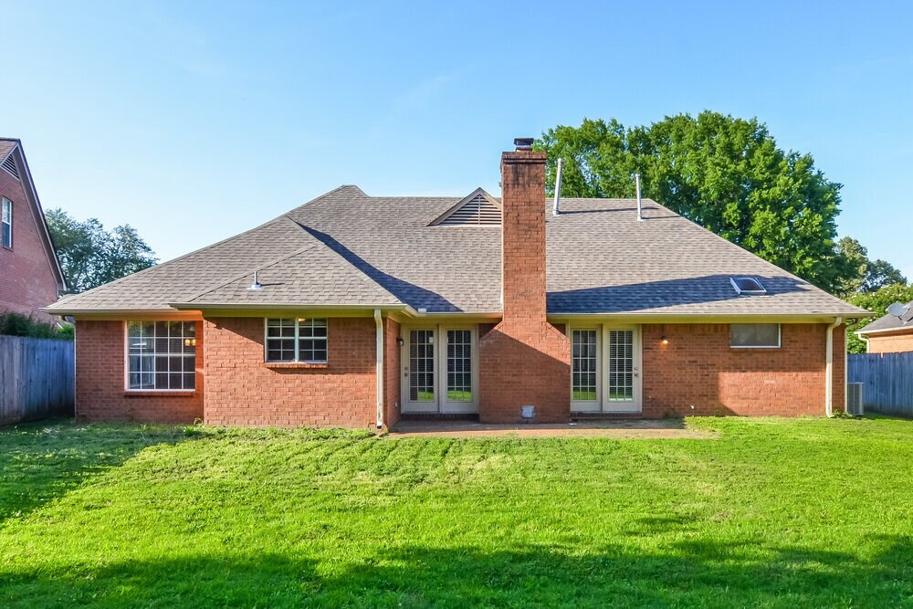 Building Photo - 6641 Bright Star Ln