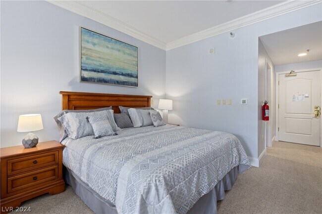 Building Photo - 30 Strada Di Villaggio