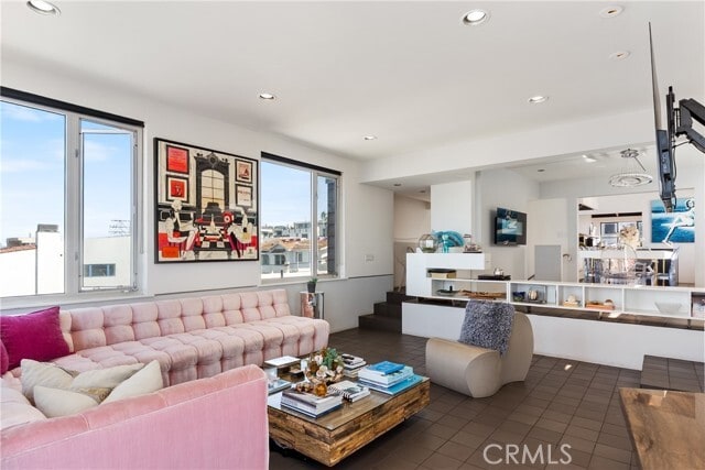 Building Photo - 3410 Hermosa Ave