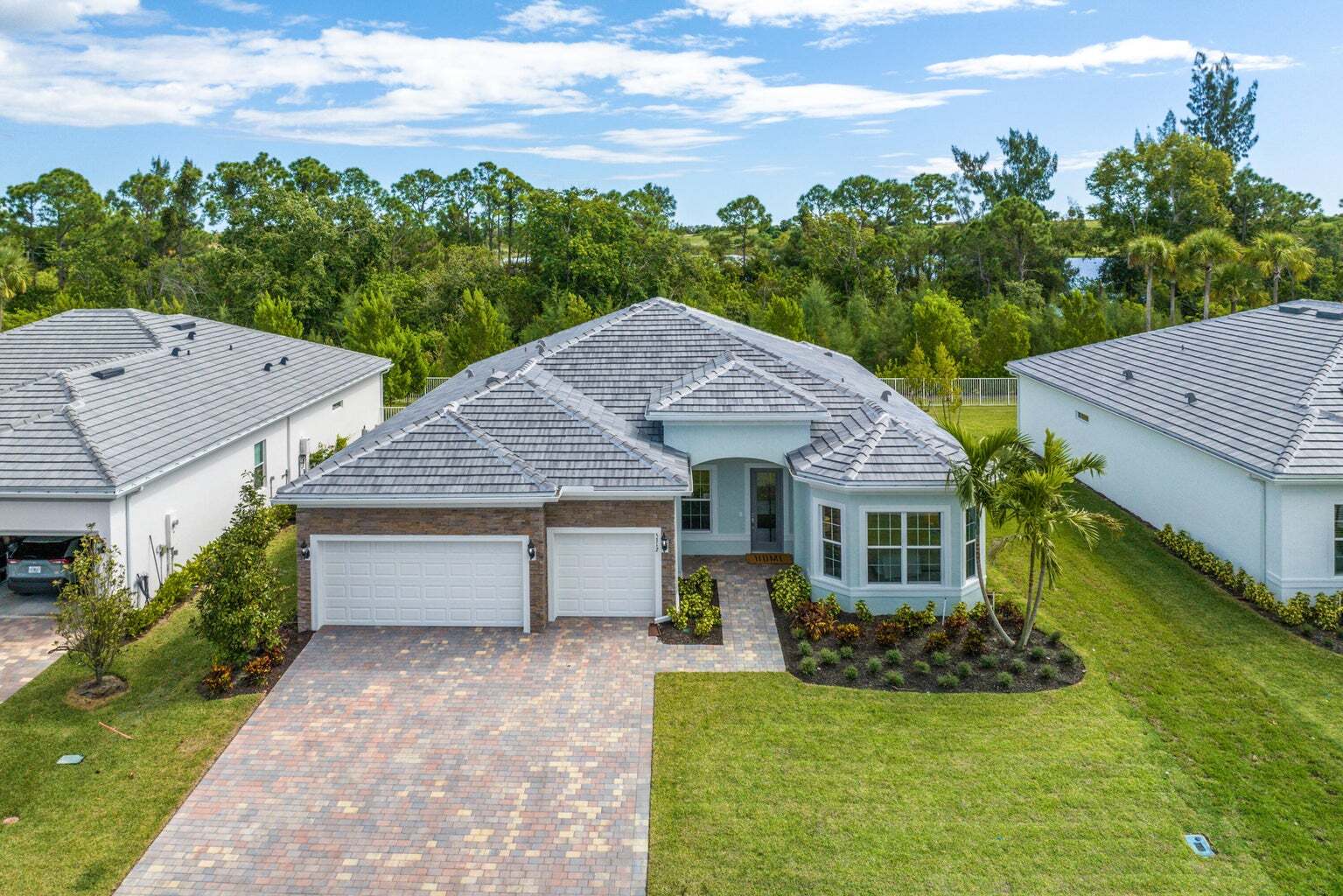 Building Photo - 5312 Blue Reed Ln