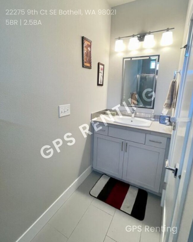 Building Photo - Elegant 5-Bedroom Home in Bothell ! ! !