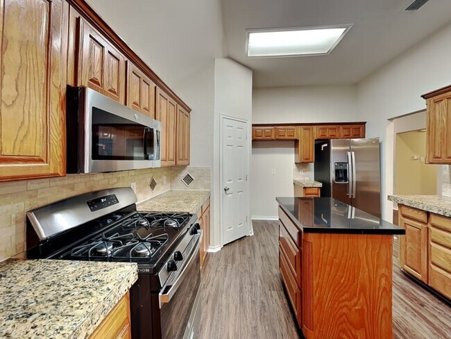 Building Photo - 6937 Meandering Creek Ln