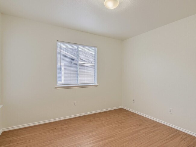 Building Photo - 13913 Harris Ridge Blvd