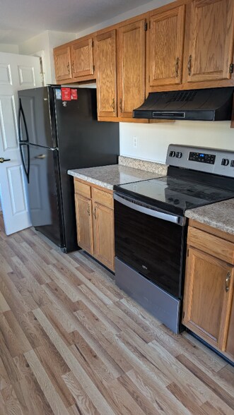 Building Photo - 8055 Decatur St